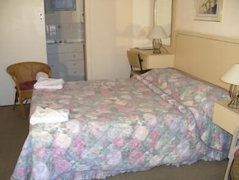 Great Lakes Motor Inn - Accommodation Noosa 3