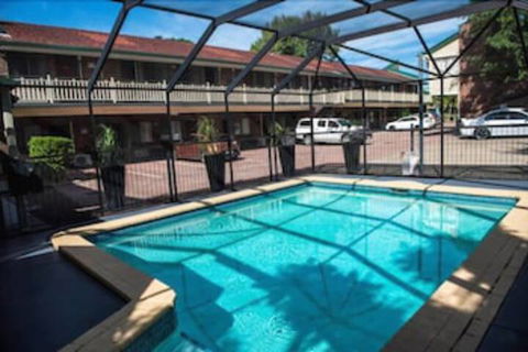 Garden City Motor Inn Mt Gravatt - Accommodation Noosa 1