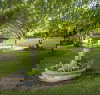 Bright Mystic Valley - Accommodation Noosa