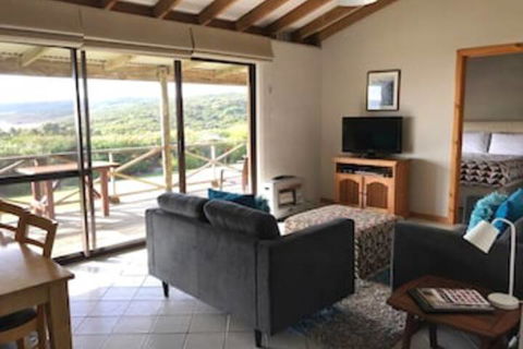 Chandlers Smiths Beach Villas - Accommodation Noosa 0