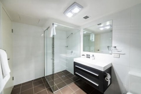 Accommodate Canberra - Century - Accommodation Noosa 6