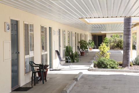 The Jolly Swagman Motor Inn - Accommodation Noosa 3