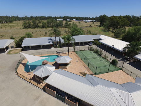 The Jolly Swagman Motor Inn - Accommodation Noosa 2