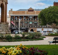 Bathurst Royal Apartments - Accommodation Noosa