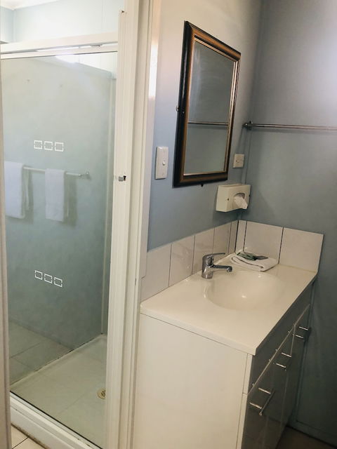 Motel Holliday Kingaroy - Accommodation Noosa 3