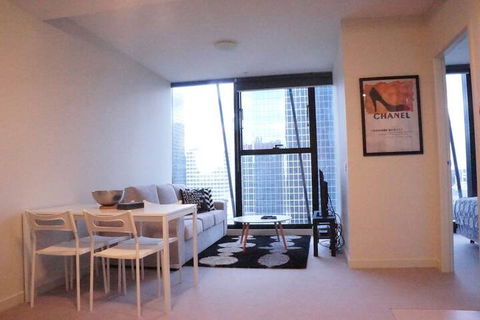 DreamHost Apartments At Collins - Accommodation Noosa 6