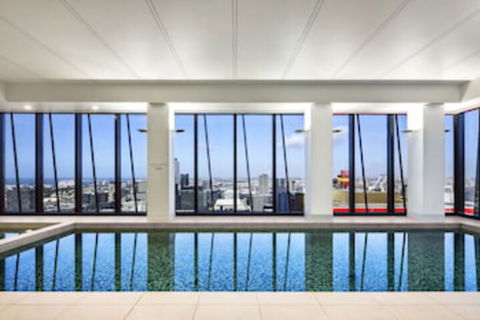 DreamHost Apartments At Collins - Accommodation Noosa 0
