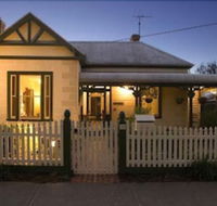 Foxgloves B  B - Accommodation Noosa