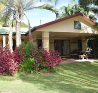 Mooyabil Farm Holidays - Accommodation Noosa
