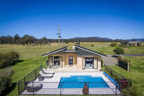 Mandalay Villas Villa 2 - Accommodation Noosa 0