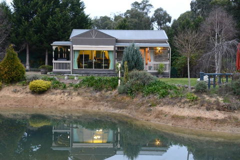 Still Waters - Accommodation Noosa 5