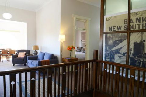 The Bank B & B West Wyalong - Accommodation Noosa 2