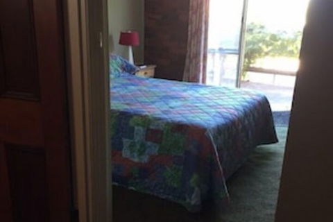 Highton Manor - Accommodation Noosa 4