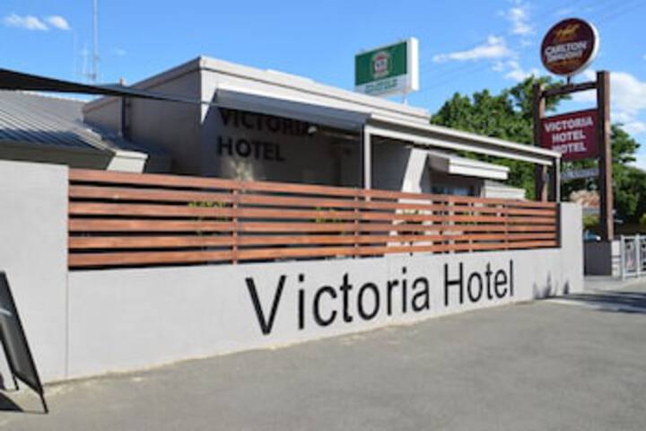 Elmore VIC Accommodation Noosa
