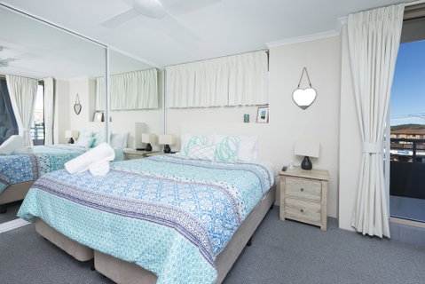 Beaches International - Accommodation Noosa 6