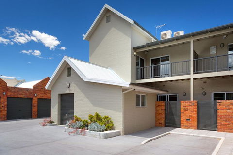 Waterstreet Apartment - Accommodation Noosa 2