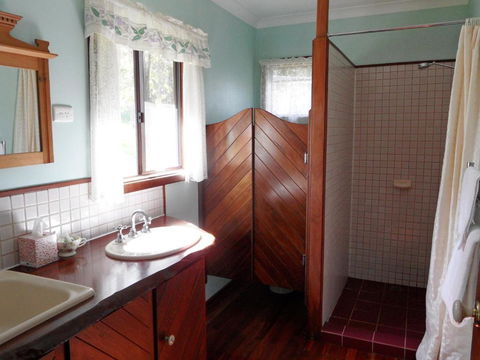 Balinga Cottages - Accommodation Noosa 3