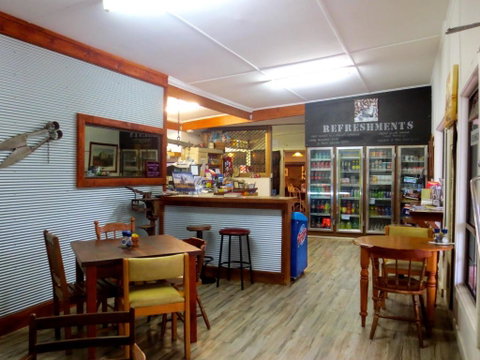 Willalooka Tavern - Accommodation Noosa 1
