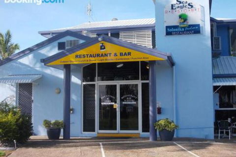 SeaEagles Beach Resort - Accommodation Noosa 2