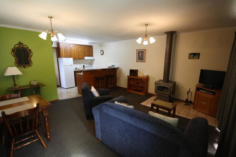 Halls Gap Log Cabins - Accommodation Noosa 4