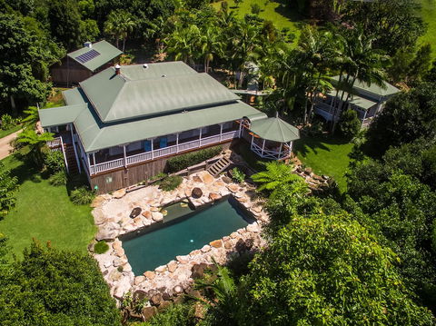 A PERFECT STAY - Bangalla Estate - Accommodation Noosa 0