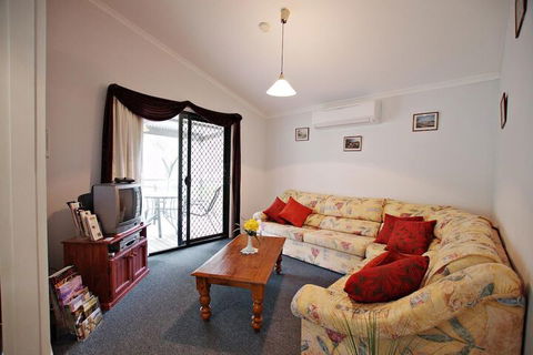 Serenity Grove - Accommodation Noosa 5
