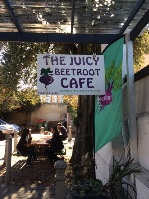 Juicy Beetroot Cafe - Accommodation Noosa 3