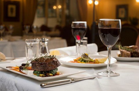 Oliver's Restaurant - Accommodation Noosa 0
