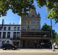 Shamrock Hotel - Accommodation Noosa