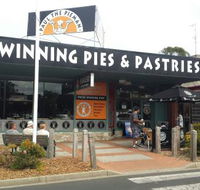 Paul The Pieman Bakery Cafe - Accommodation Noosa