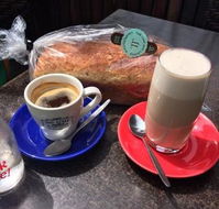 The Loaf  Lounge - Accommodation Noosa