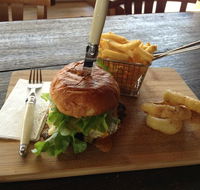Doc Yarrum Cafe - Accommodation Noosa