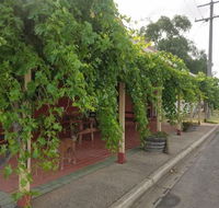 Landsborough Hotel - Accommodation Noosa