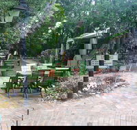 The Carrington Inn - Wintergarden - Accommodation Noosa