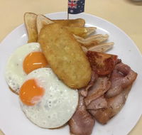 Coolabah Tree Cafe Roadhouse at Coles Express - Accommodation Noosa