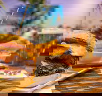 Kirra Beach Hotel - Accommodation Noosa