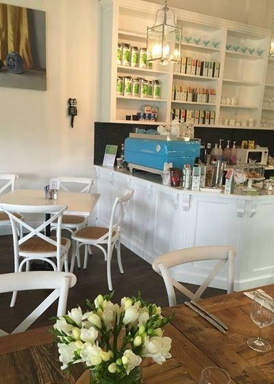 Luscious Organic Cafe & Shop - Accommodation Noosa 9