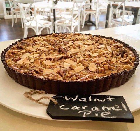 Luscious Organic Cafe & Shop - Accommodation Noosa 13