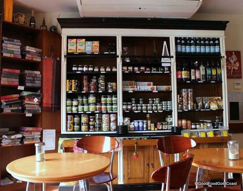 Montmartre French Patisserie - Accommodation Noosa 0