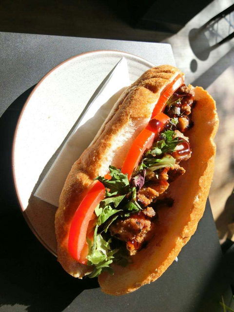 X WORD - Accommodation Noosa 0