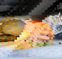 Carl's Jr. - Beenleigh - Accommodation Noosa