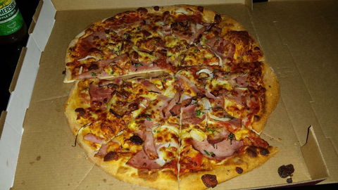 T4's Gourmet Pizza & Pasta - Accommodation Noosa 0