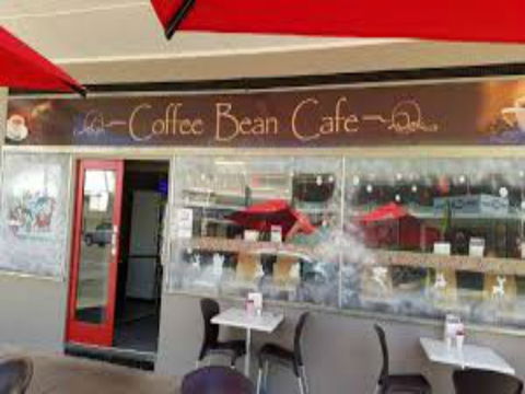 Coffee Bean Cafe - Accommodation Noosa 0