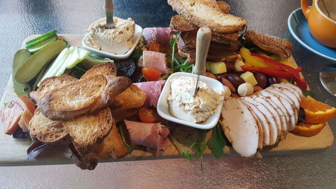 Holy Smoke Gourmet Food Shop - Accommodation Noosa 0