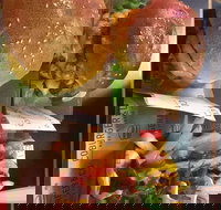 The Old Bullock Dray - Accommodation Noosa