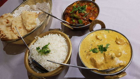 Aachi Indian Cuisine - Accommodation Noosa 0