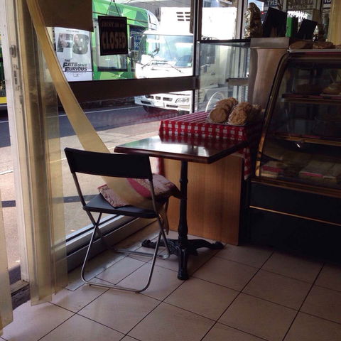 MJ Select Bakery - Accommodation Noosa 0