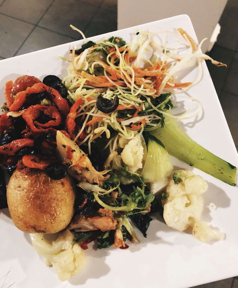 Star Buffet - Accommodation Noosa 0