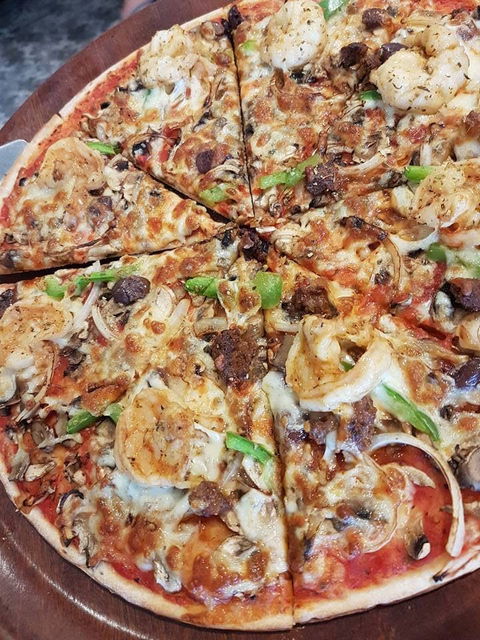 Inferno Pizzeria - Accommodation Noosa 0