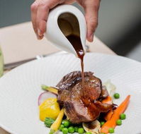 Sticky Fingers Pizzeria - Accommodation Noosa